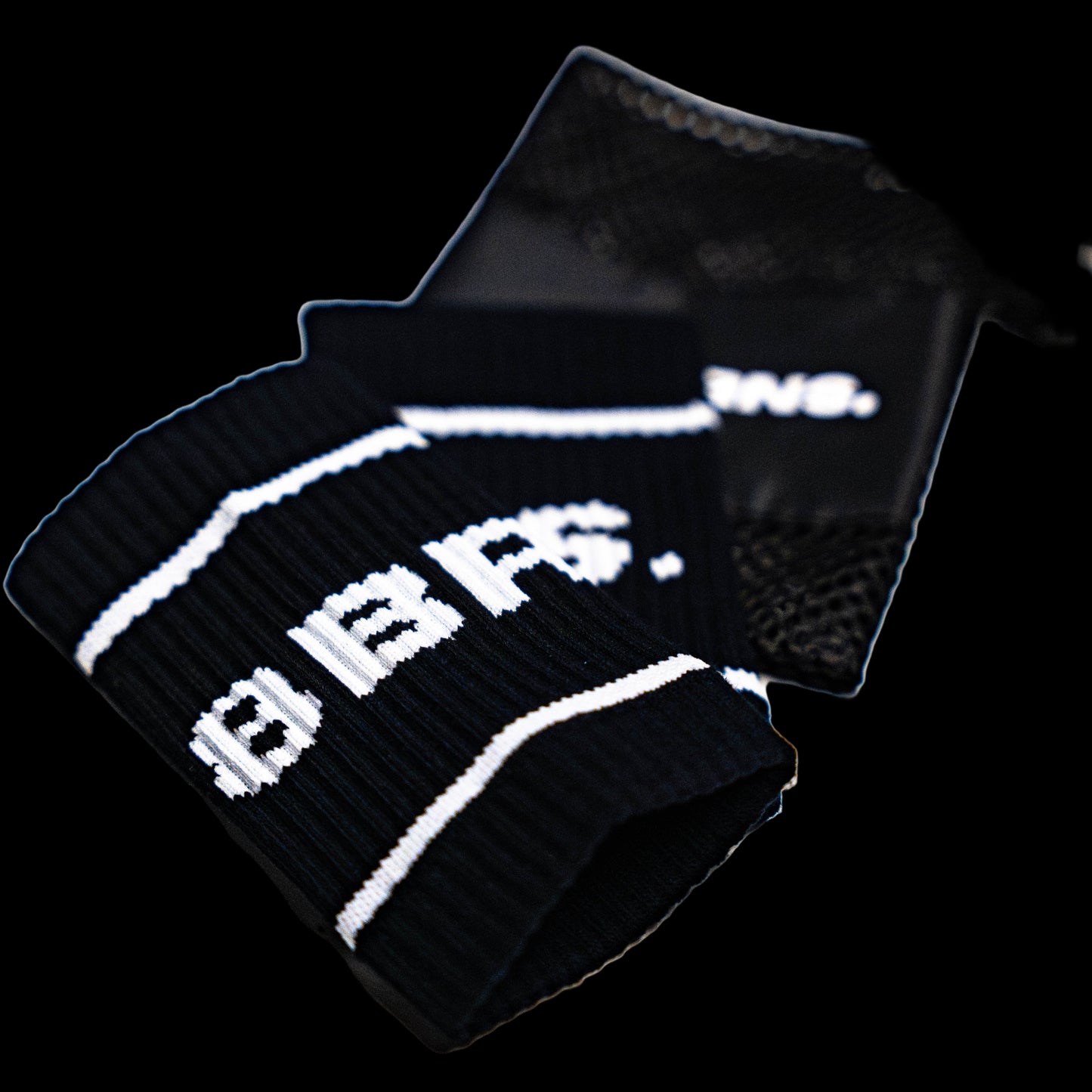 Wrist Band 8BRNS Black & White